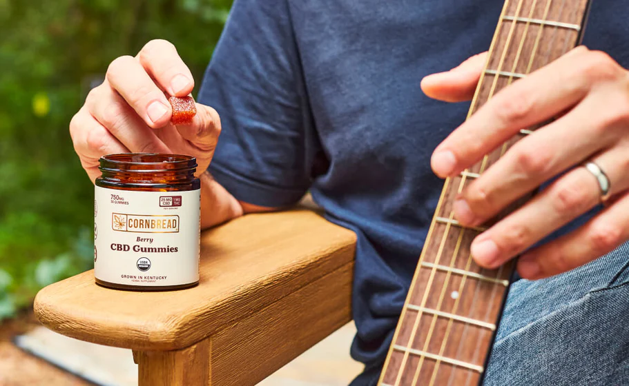 Cornbread || Organic Full Spectrum Berry CBD Gummies - Image 3